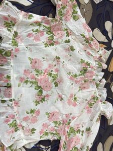 Floral Print Top with Lace Trim