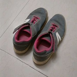 Gray &amp; Pink Casual Sneakers