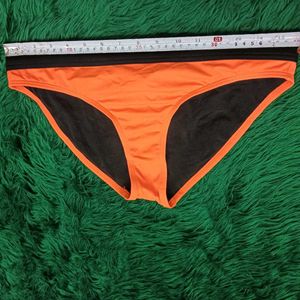 Orange🫴🏻🎁 &amp; Black Bikini Bottoms