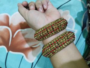 Traditional Stone Studded Bangles