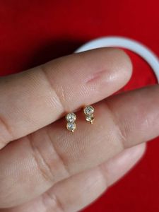 Sparkling Stud Earrings gold
