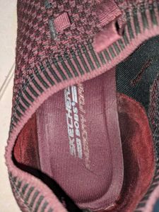 Burgundy Casual Knit Sneakers