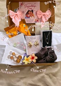 Happy Frienship Day Hamper