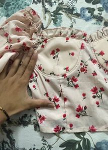 SALE! Floral Off-Shoulder Corset Top