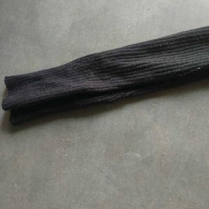 Chic Black Ribbed Turtleneck Inner
