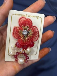 Floral brooch SAREE PINS FOR WOMEN