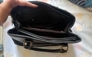 April  Sale 🔥 Black Leather Purse