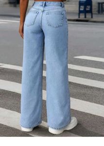 Light Wash Wide Leg Jeans