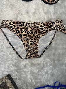 The Victoria Leopard Bandeau Set