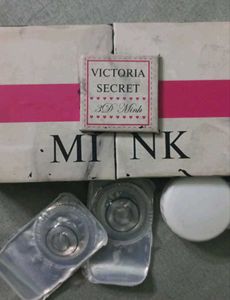 Victoria's Secret Mink Eyelashes and eyelens