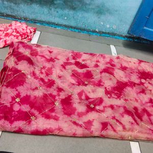 Vibrant Pink Tie-Dye Saree with Gold Embellishment