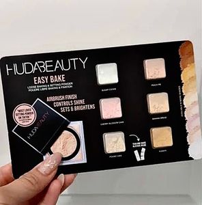 Huda Beauty Easy Bake Setting Powder Palette