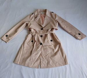 Imported  Baby pink Trench Coat 🎀🫧
