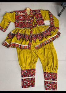 Dandiya night kediya Vibrant Embroidered Kurta Set