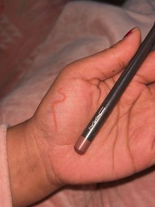 MAC Lip Pencil