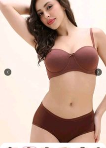 ZIVAME ✨️ Padded Multi Way Strapless Br