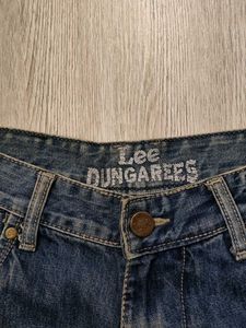 Ma5664 Lee jeans waist 30 inches