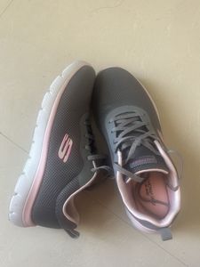Skechers Memory Foam Sneakers