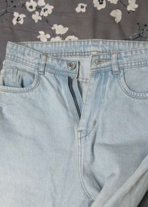 this jeans is very new