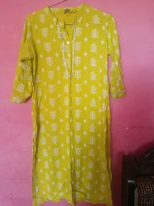 Mokshi Yellow Printed Kurta