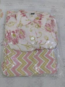 Elegant Pink Floral Kurta &amp; Laharia bottom