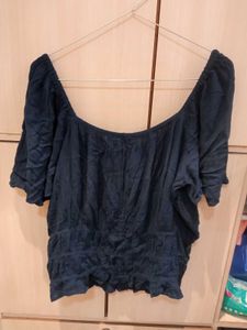 xl lee cooper Off-Shoulder Smocked Peasant Top