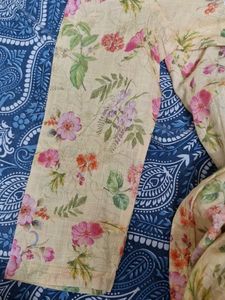 Floral Embroidered Yellow Kurta