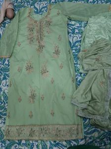 Beautiful Embroidered Kurta Set