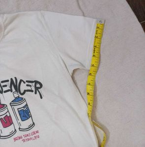 Art Influencer Graphic T-Shirt
