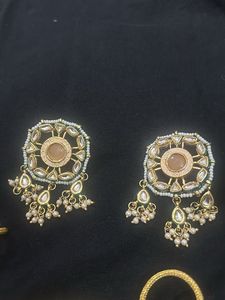 Elegant Kundan Choker Set