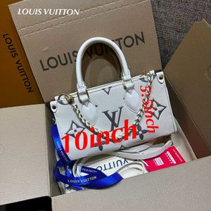LOUIS VUITTON*OnTheGo East West Bicolour monogram