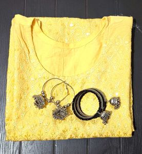 Beautiful Yellow Embroidered Kurta