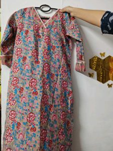 KURTA AND PANT SET