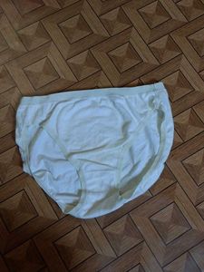 Comfortable White Cotton Briefs