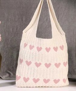 CROCHET TOTE BAG