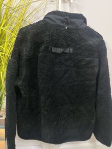 Black Fleece Pullover