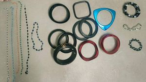 Accessories - Chains, bracelets & bangles