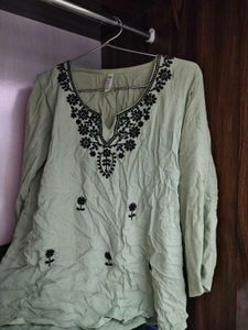 Light Green Embroidered Kurta