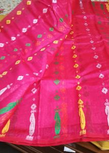 New Dhakai jamdani saree
