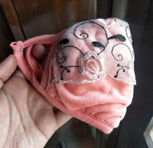 Pretty Face Mask