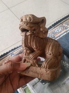 antique show piece ( wooden)