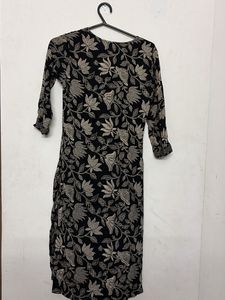 Black Floral Print Kurta