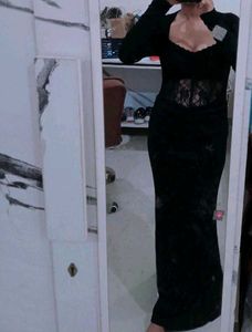Savana Lace Trimmed Bodycon Dress