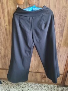 Chic Black Culottes Pants