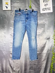 Tommy Hilfiger Men's Light Wash Jeans