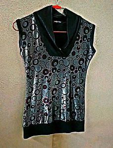 Sleek Circle Print Cowl Neck Top ❤️