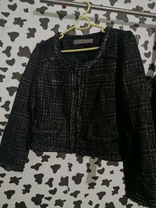 Zara Basic Chic Tweed up  Cropped Jacket