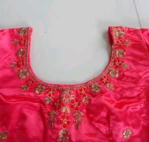 Blouse Use Fir Lancha Or Saree