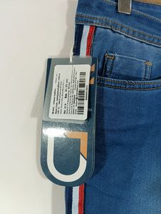 Blue Skinny Fit Jeans (Women)