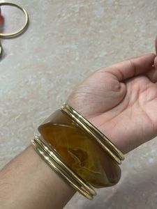 Chunky Resin &amp; Gold Bangle Set of 5